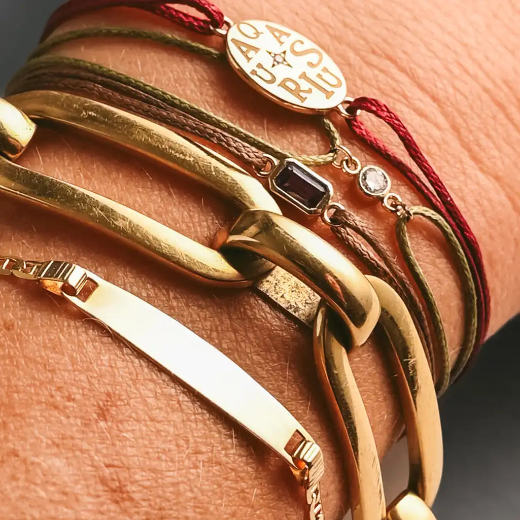 Handmade engraved zodiac charm link in with diamond accent