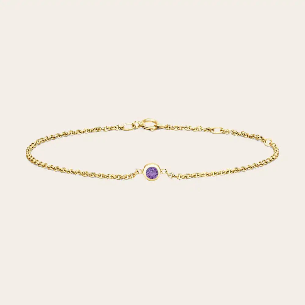 Bezel-set amethyst bracelet in 14K yellow gold on adjustable curb chain gold variant--14K-yellow-gold variant--Amethyst