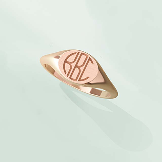 Oval Signet Monogram Ring - erin gallagher