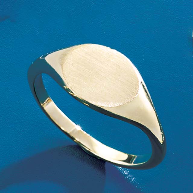 Oval Signet Monogram Ring - erin gallagher