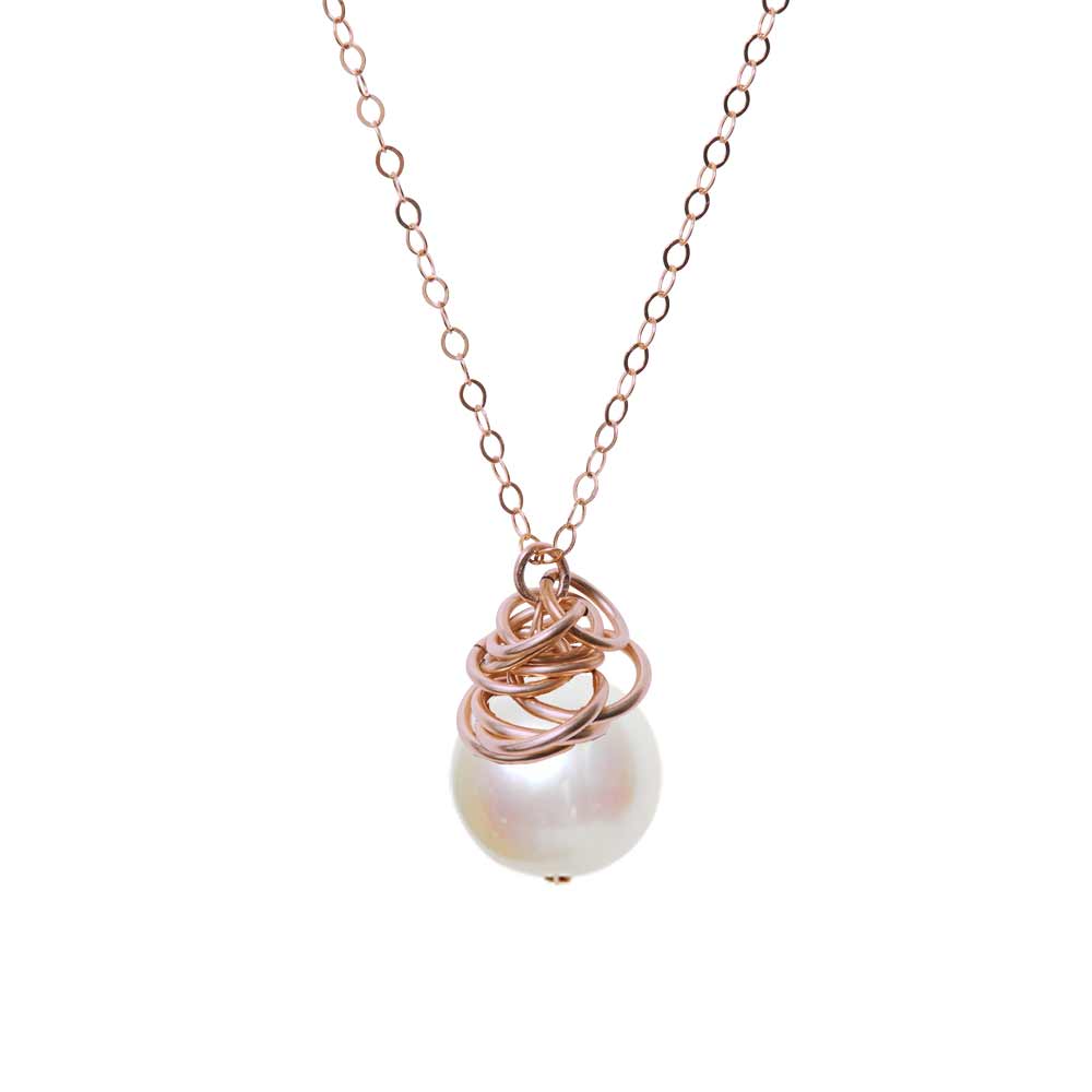 'Trista' - Pearl Necklace - erin gallagher