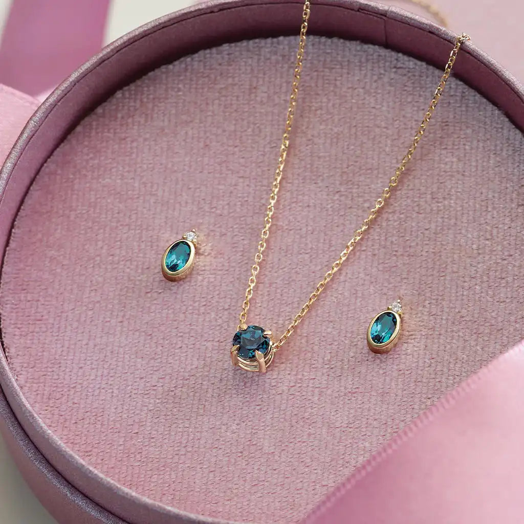 Handmade Alexandrite Jewelry