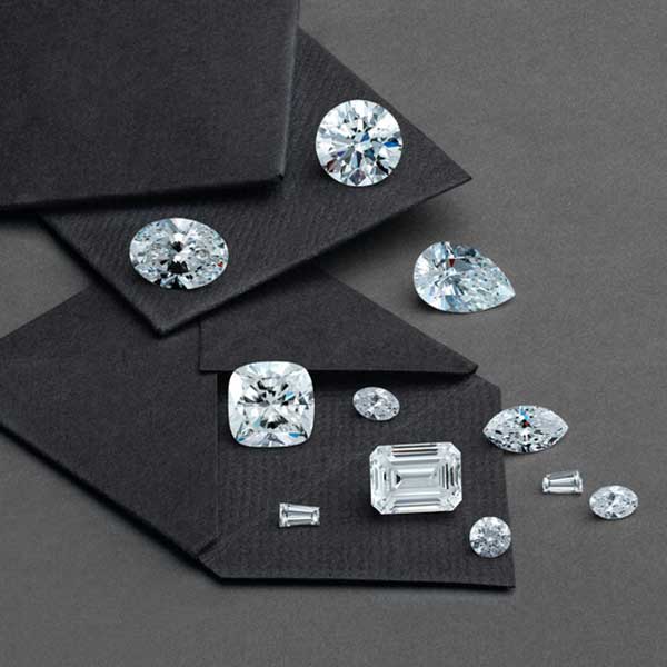 April birthstones featuring diamonds