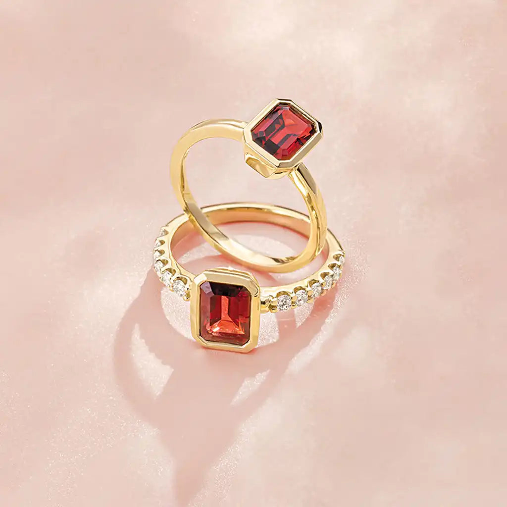 Garnet ring in 14K yellow gold, bezel-set January birthstone