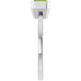 Gemmy tile cocktail ring with peridot emerald-cut, product detail variant--14K-white-gold variant--Peridot variant--Sterling-silver