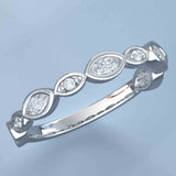 Swing diamond band in 14K gold, front view