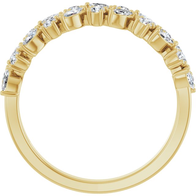 Side View of a the Garland Diamond Band in Yellow Gold variant--14K-yellow-gold variant--Diamond-Lab variant--Diamond-Nat