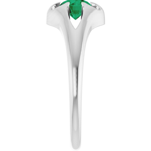 Emerald belcher-set cocktail ring in 14K white gold, handmade with recycled gold and eco-friendly gemstones.