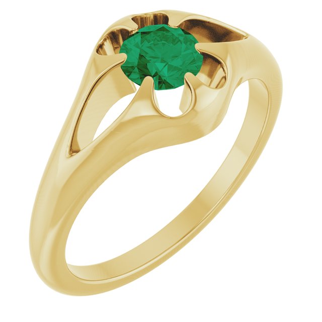 Emerald belcher-set cocktail ring in 14K yellow gold, handmade with recycled gold and eco-friendly gemstones.