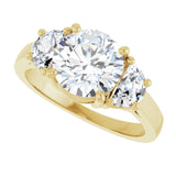 Three-stone half-moon engagement ring in 14K gold, diamond center, front view variant--Round variant--2CT variant--14K-yellow-gold