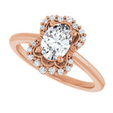 Scalloped halo diamond engagement ring in 14K gold, diamond center, on hand variant--Oval variant--1CT variant--14K-rose-gold