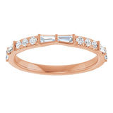 French-set diamond band white gold close-up of baguette and round stones variant--14K-rose-gold variant--Diamond-Lab variant--Diamond-Nat