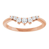 Contour band three-quarter view showing curve and diamonds variant--14K-rose-gold variant--Diamond-Lab variant--Diamond-Nat