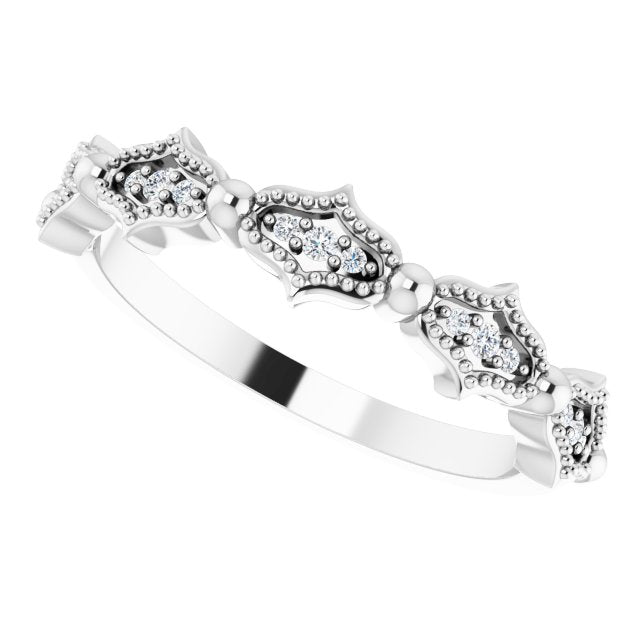 Fluted diamond band in white gold close-up of diamond setting variant--14K-white-gold variant--Platinum