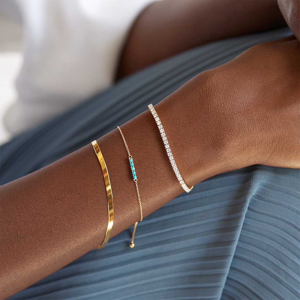 Yellow gold diamond friendship bracelet with adjustable fit