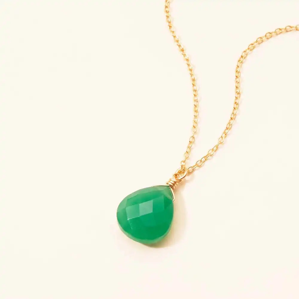 Chrysoprase drop necklace in gold
