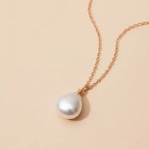 Classic pearl necklace designed for everyday wear variant--Gold-fill variant--Rose-gold-fill variant--Sterling-silver variant--Oxidized-sterling-silver variant--14K-yellow-gold variant--14K-white-gold variant--14K-rose-gold variant--Pearl