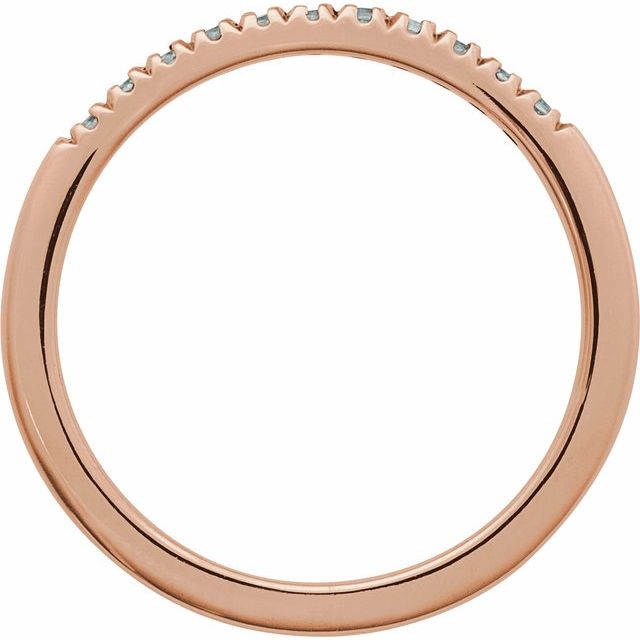 Delicate aquamarine stacking ring in rose gold detailed view