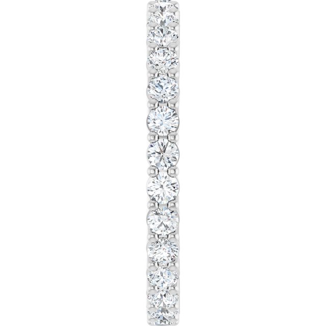 Minimalist white gold stacking ring set with sustainably sourced Diamond gems.