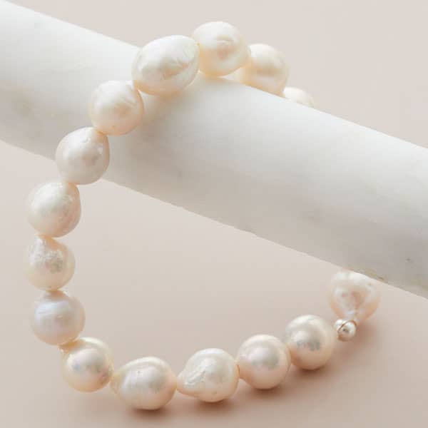 Stretch Bracelet - erin gallagher variant--Pearl
